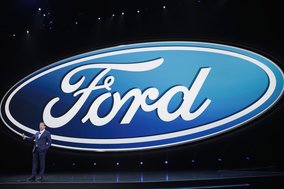 USA - Ford begins testing 3D printing large car parts for cost-effective customization