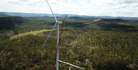 Wind turbines installed at 149 meter hub height at Neoen’s Kaban Green Power Hub